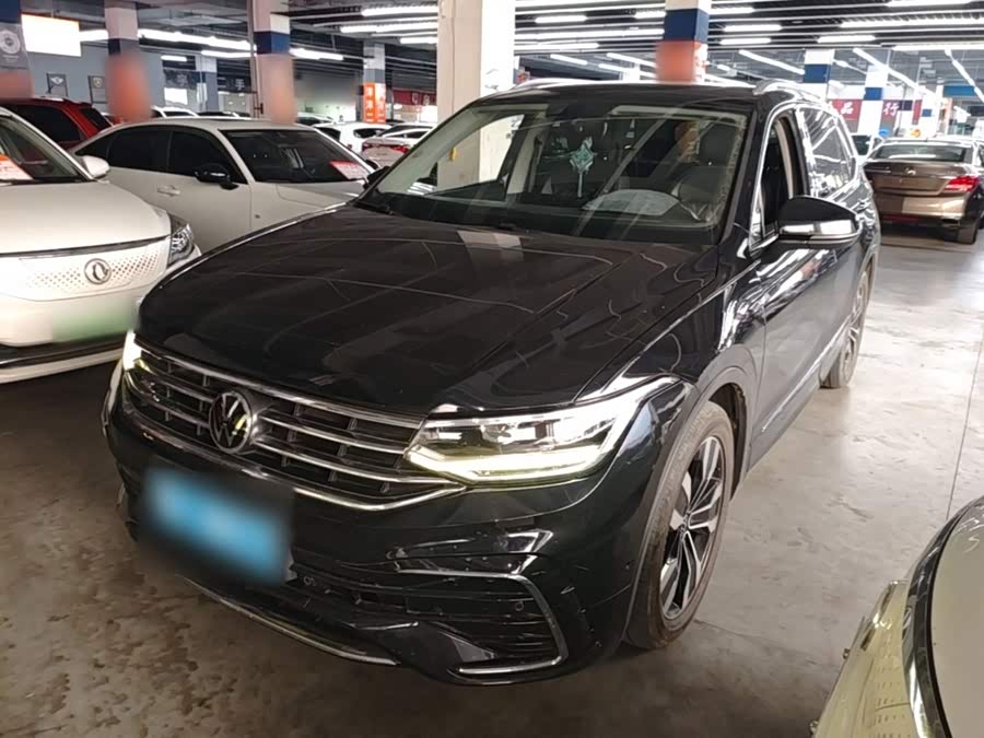 Volkswagen Tiguan L 2022