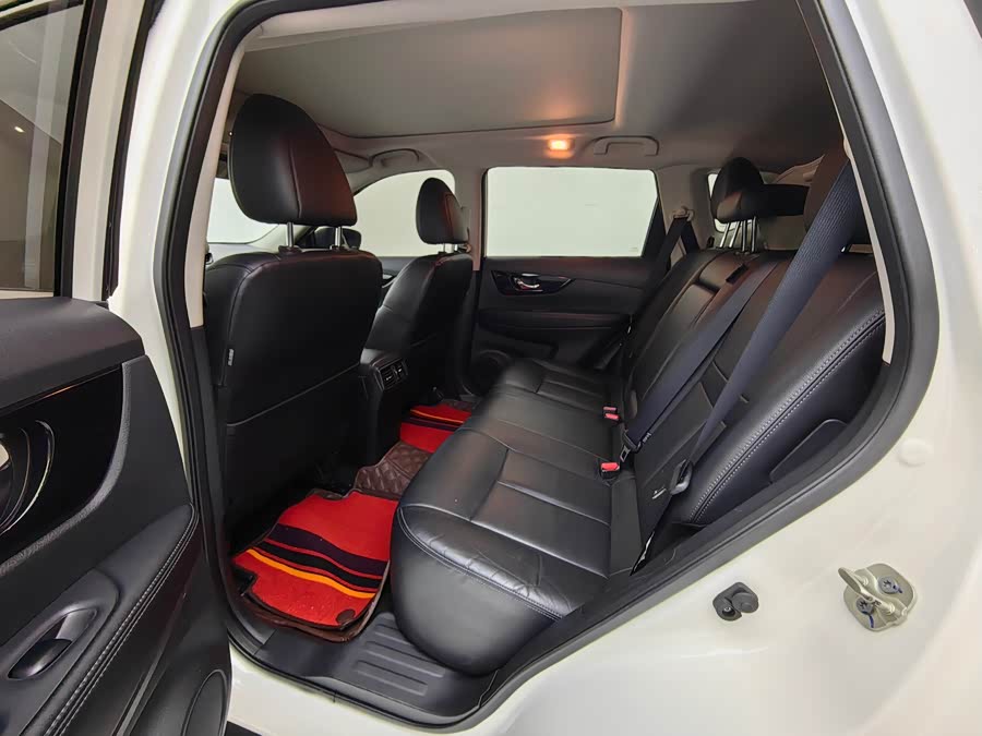Nissan X-Trail 2019 — фото 10
