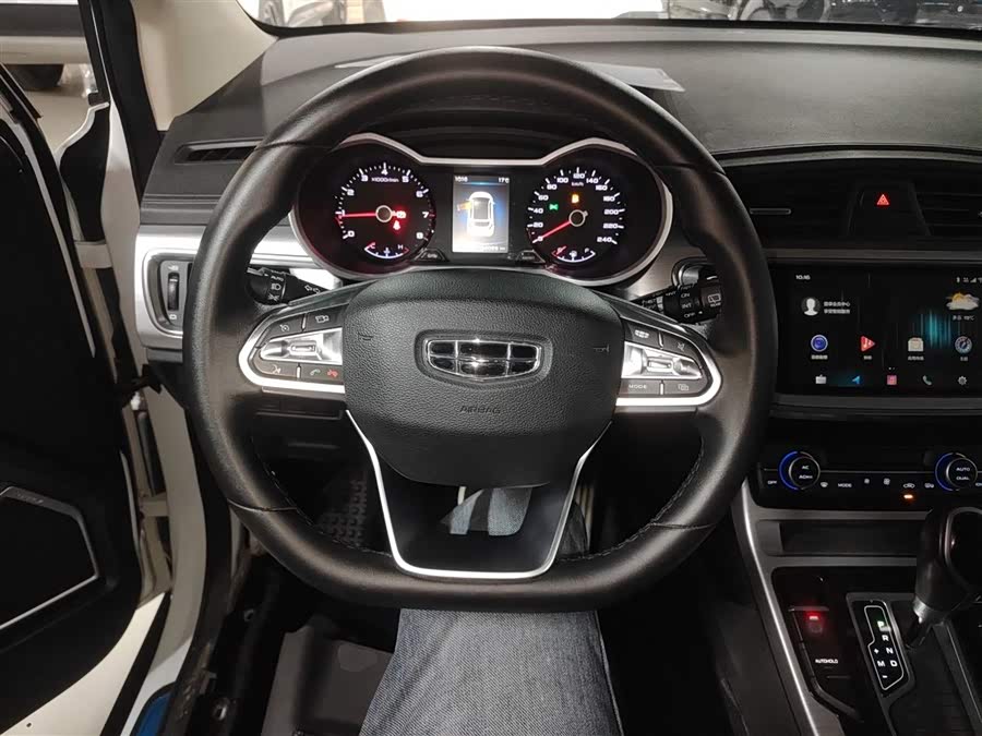 Geely Emgrand GS 2019 — фото 11