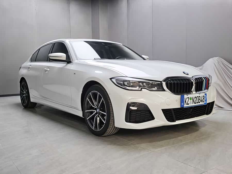 BMW 3 Series 2021