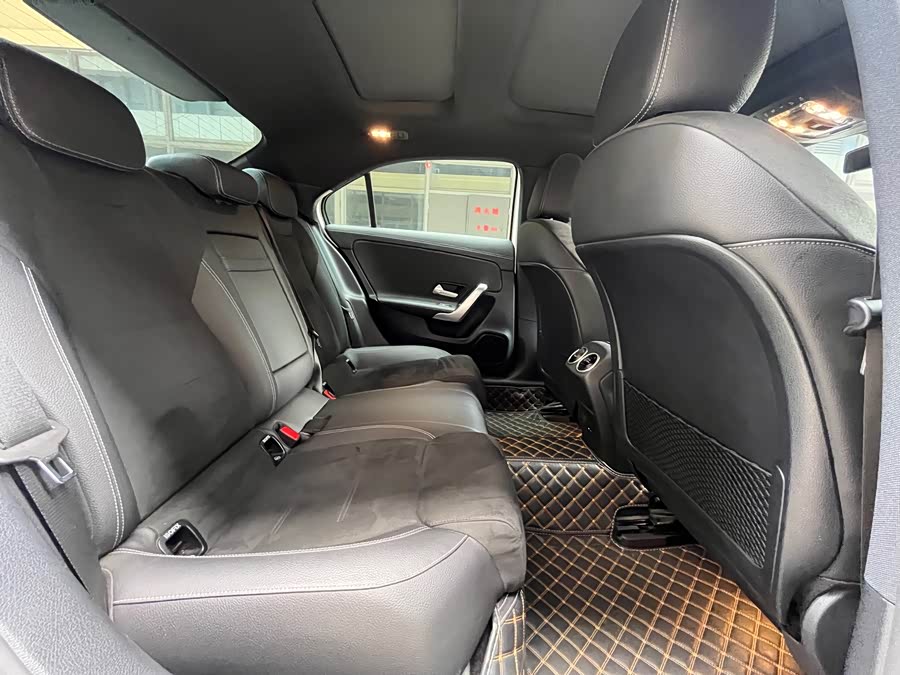 Mercedes-Benz A-Class 2021 — фото 14