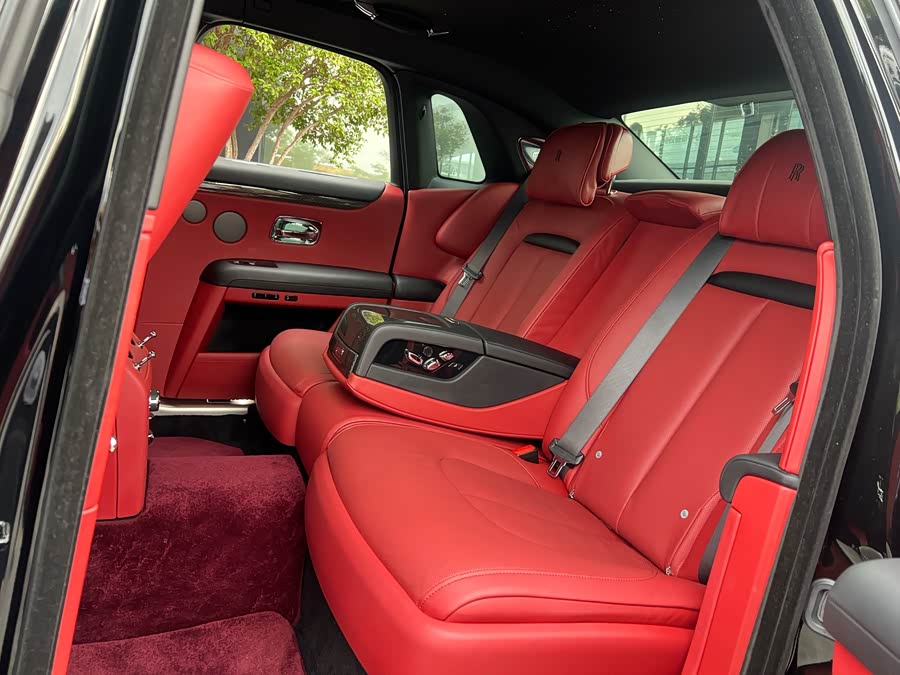 Rolls-Royce Ghost 2022