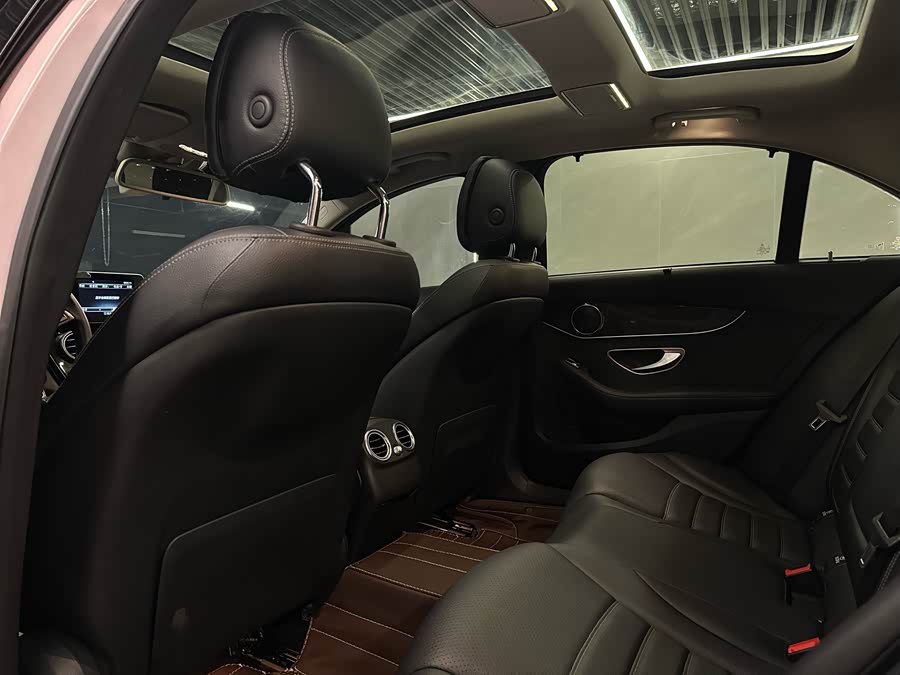 Mercedes-Benz C-Class 2015 — фото 26