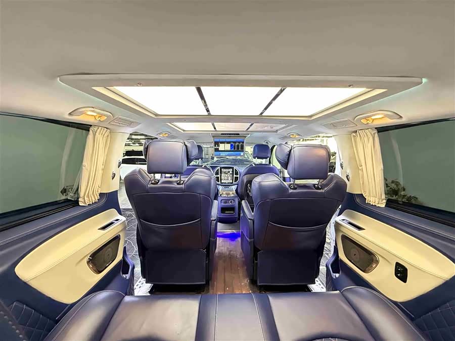 Mercedes-Benz Vito 2018 — фото 20