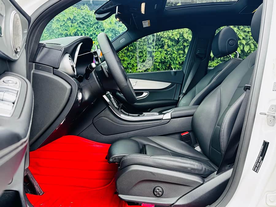 Mercedes-Benz GLC 2020