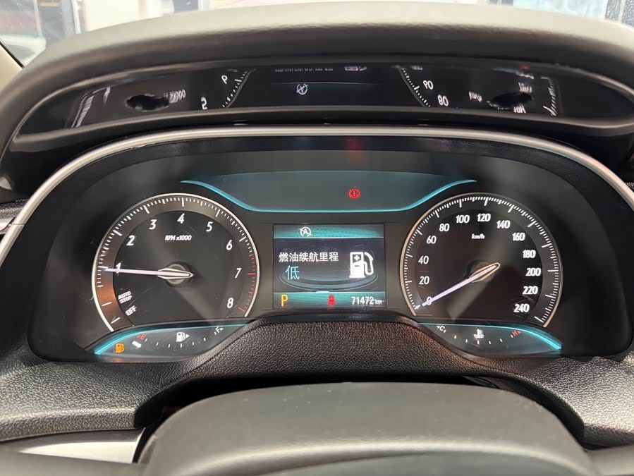 Buick Excelle 2015 — фото 16