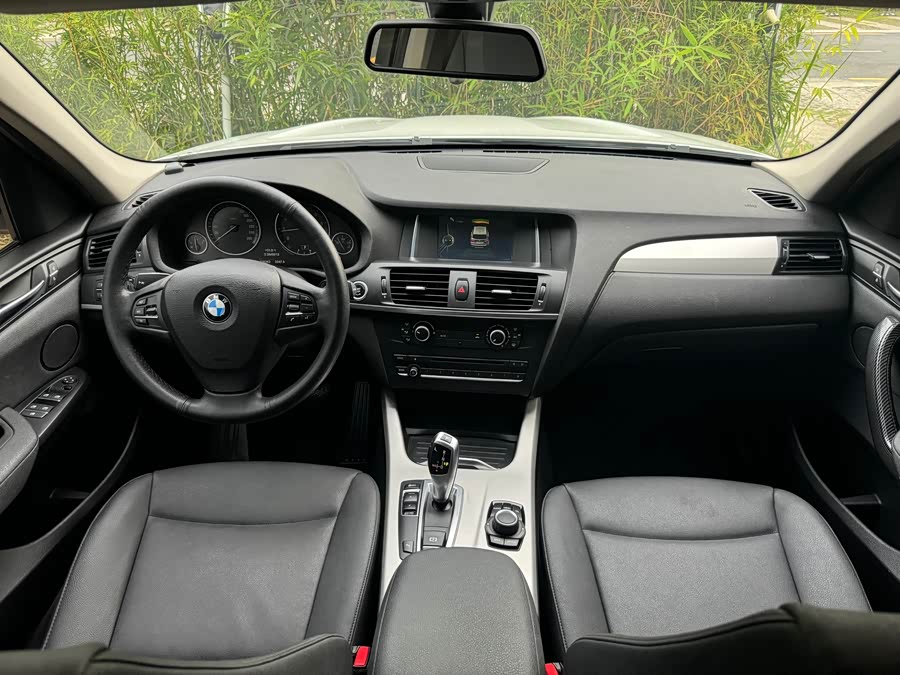 BMW X3 2016 — фото 11