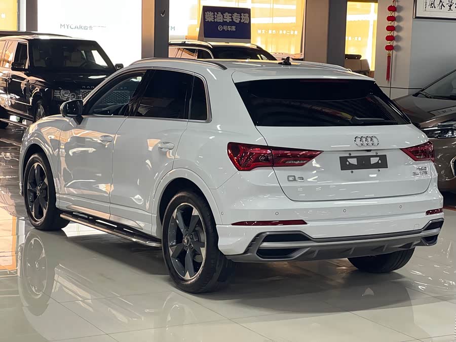 Audi Q3 2022 — фото 10