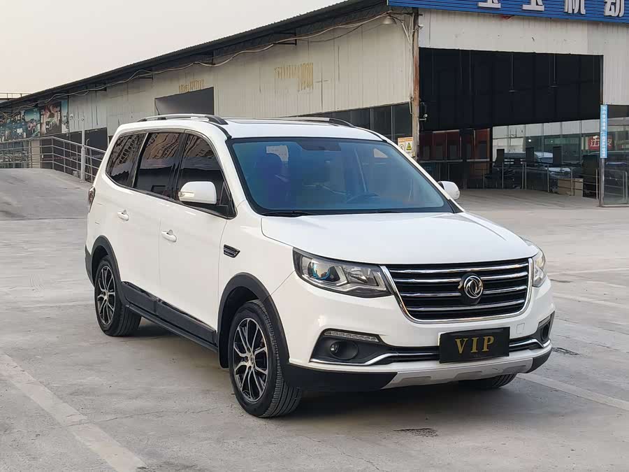 Dongfeng Fengxing SX6 2016