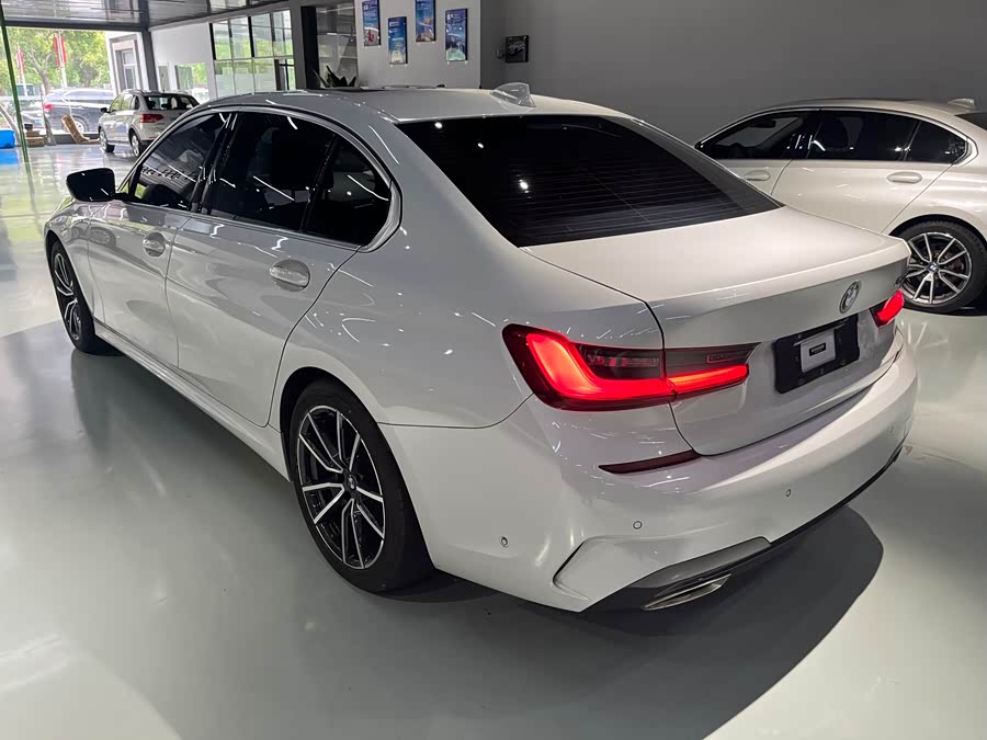 BMW 3 Series 2021