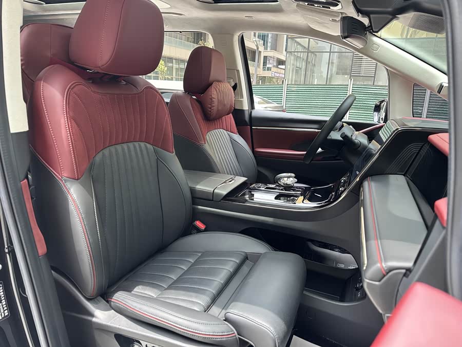 GAC Trumpchi E9 2025 — фото 10