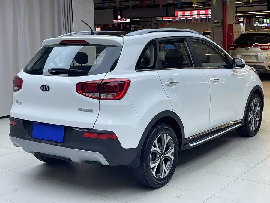 Kia KX3 Proud Running 2015 — фото 9