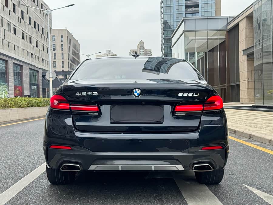 BMW 5 Series 2022