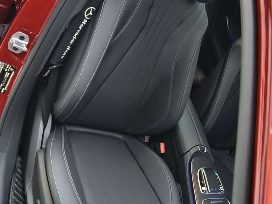 Mercedes-Benz E-Class 2019 — фото 25