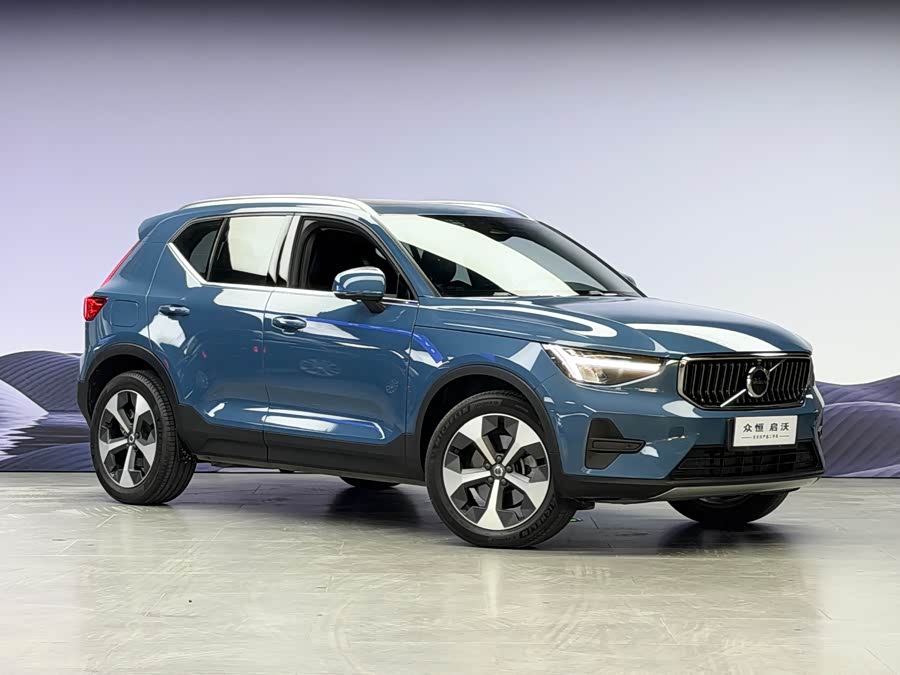 Volvo XC40 2023