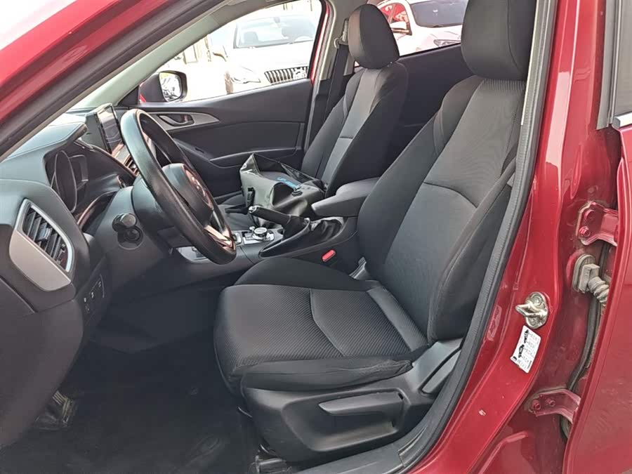 Mazda 3 Angkesela 2017 — фото 15