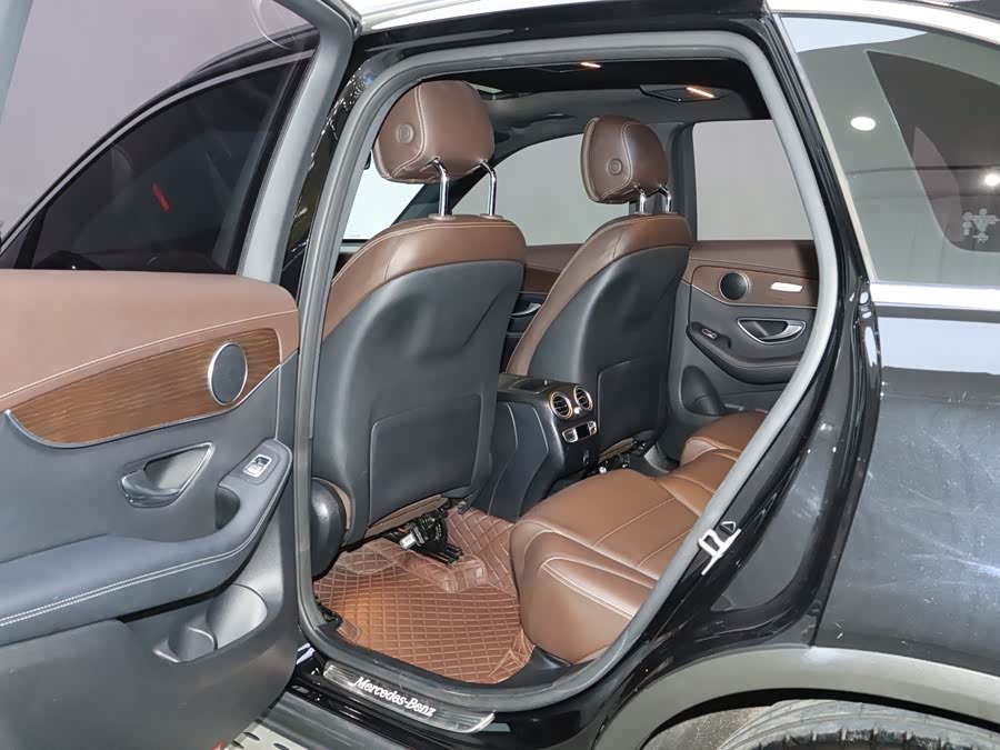 Mercedes-Benz GLC 2022 — фото 14