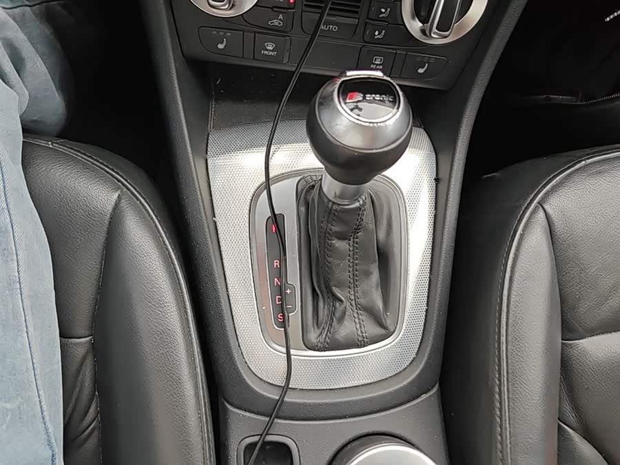 Audi Q3 2015