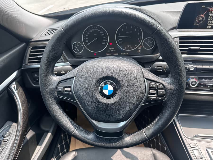 BMW 3 Series GT 2013