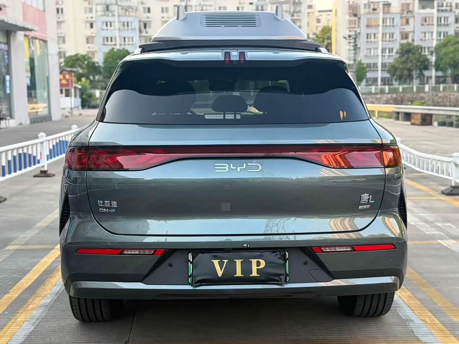 BYD Tang L 2025