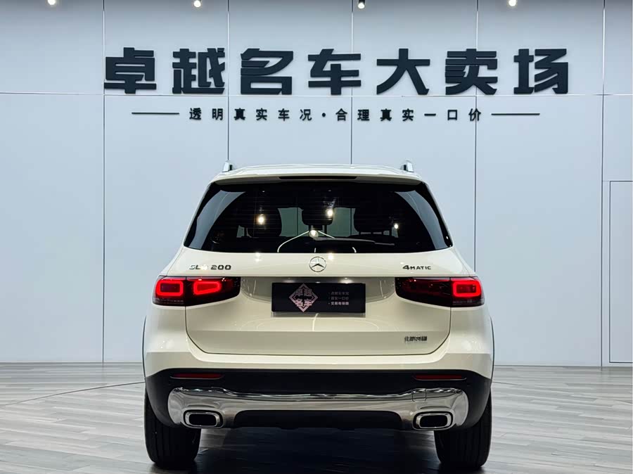 Mercedes-Benz GLB 2021