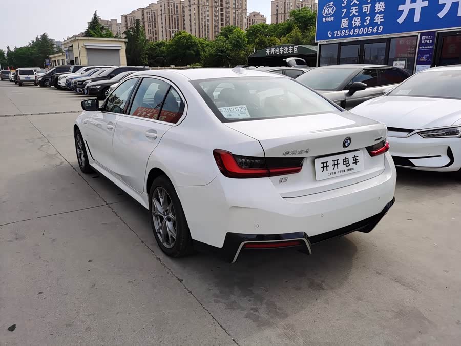 BMW i3 2024