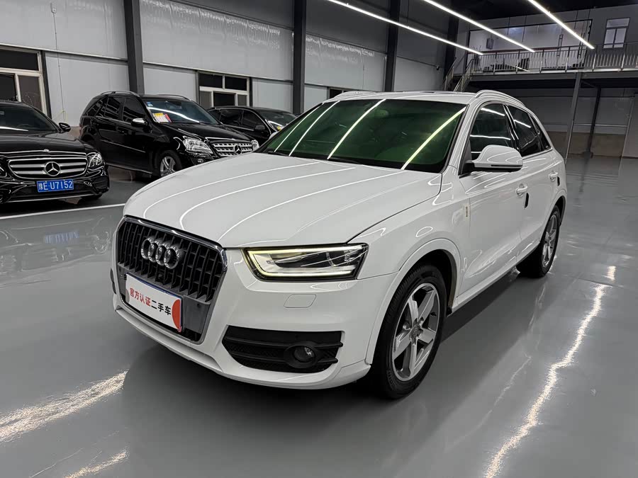 Audi Q3 2015