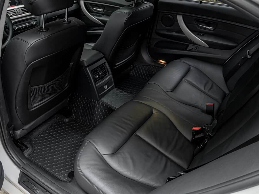 BMW 3 Series 2015