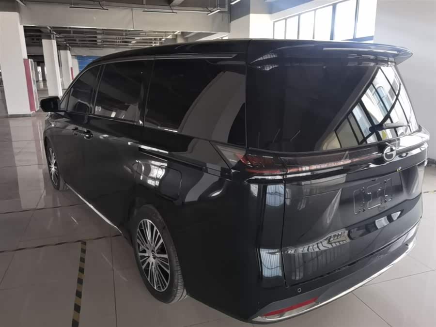 GAC Trumpchi E8 PHEV 2024