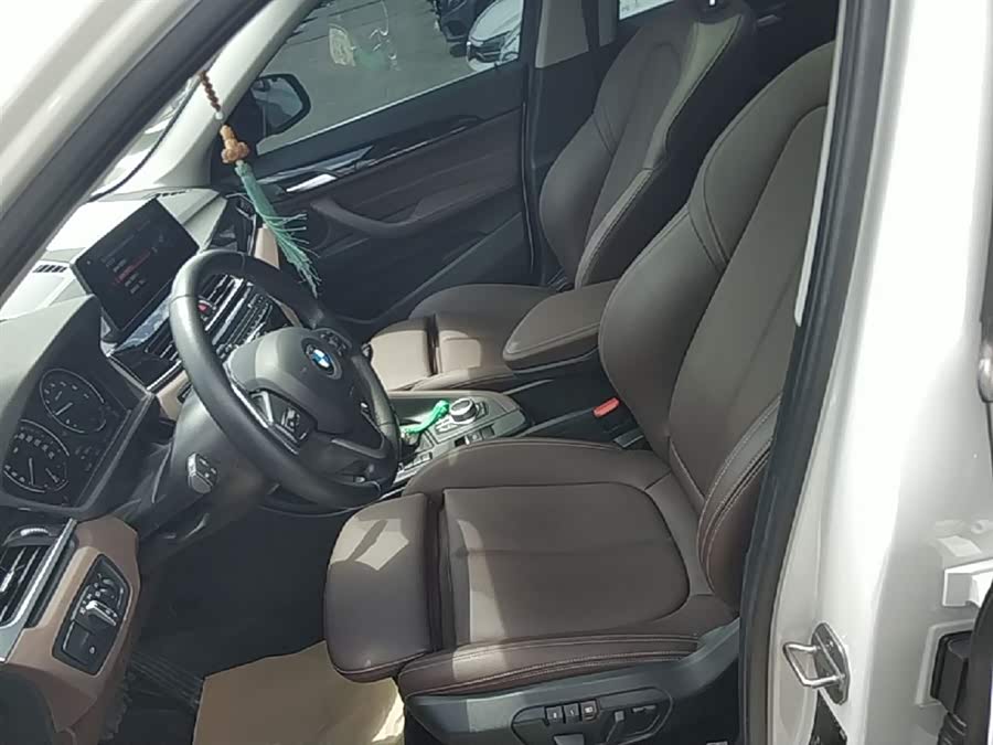 BMW X1 2020 — фото 14