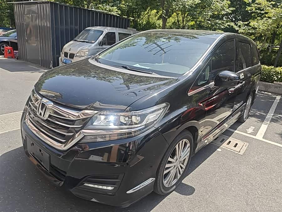Honda Elysion 2016