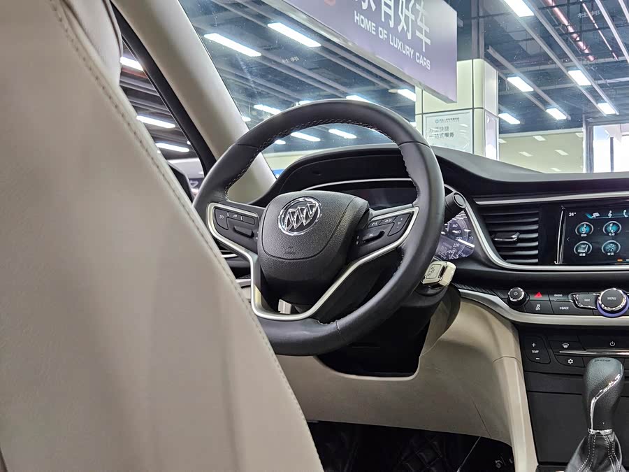 Buick Excelle 2019 — фото 11
