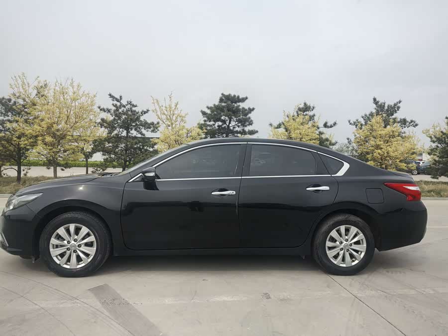 Nissan Teana 2016