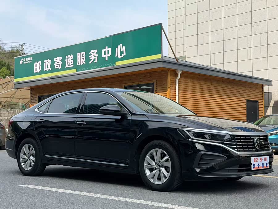 Volkswagen Passat 2024