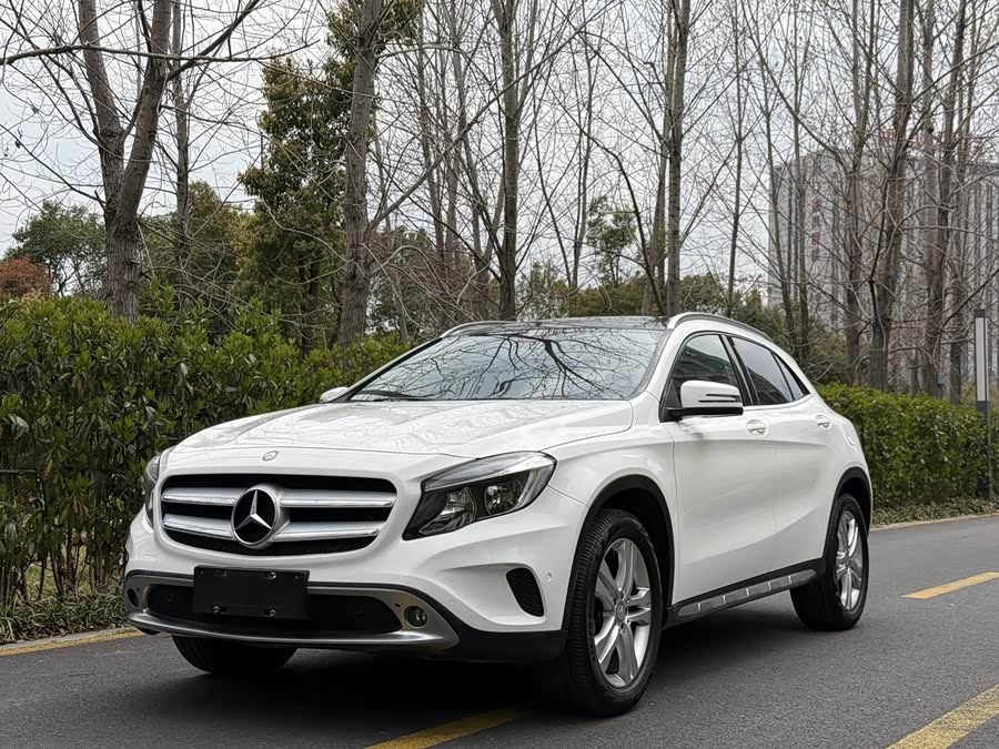 Mercedes-Benz GLA 2016
