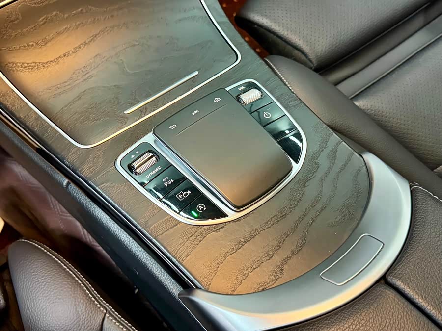 Mercedes-Benz C-Class 2020 — фото 22