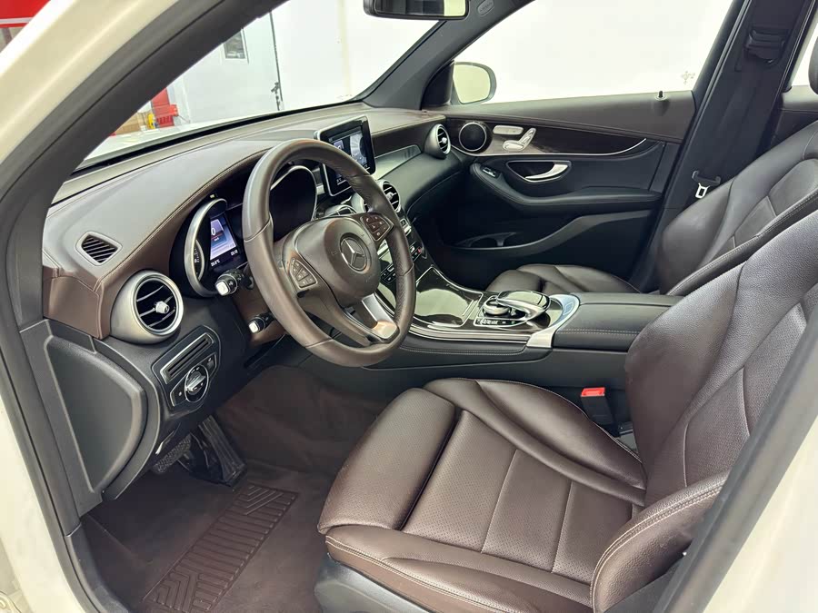 Mercedes-Benz GLC 2016