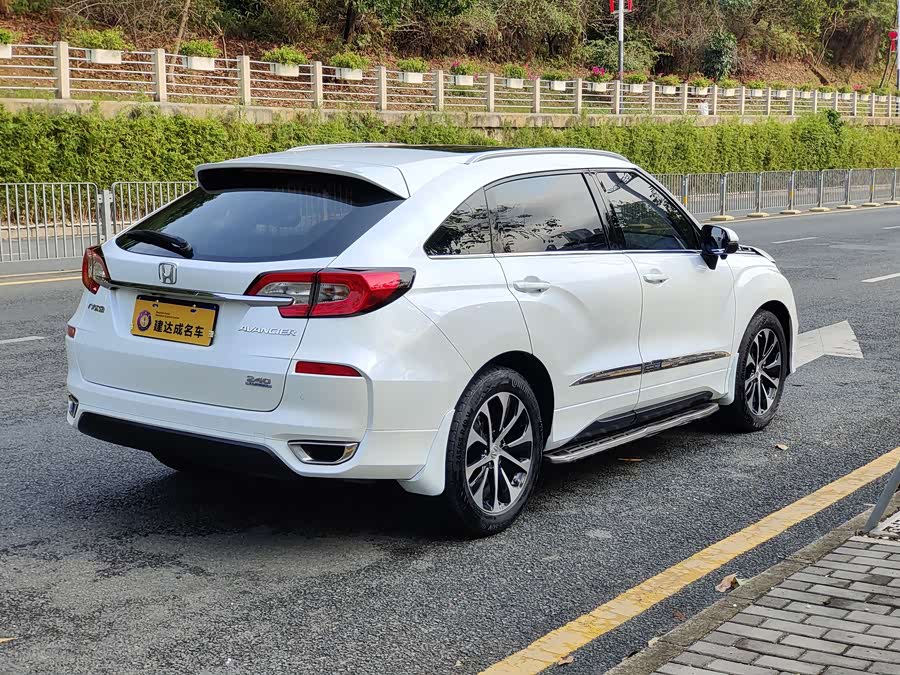 Honda Avancier 2017 — фото 13