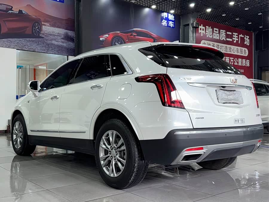 Cadillac XT5 2023 — фото 15