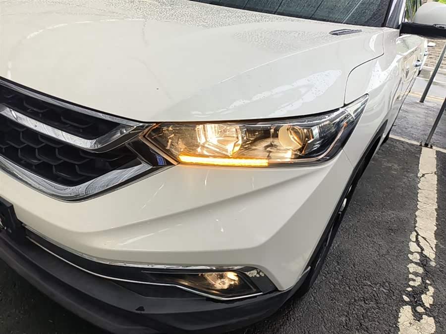 Dongfeng Fengshen AX7 2019 — фото 24