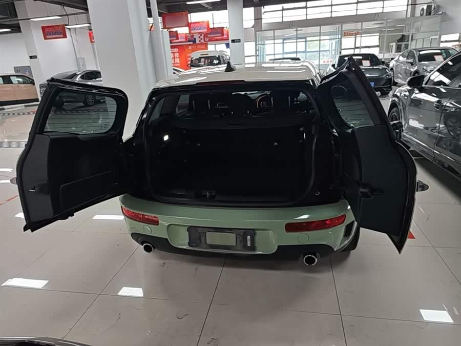 MINI Clubman 2016 — фото 19