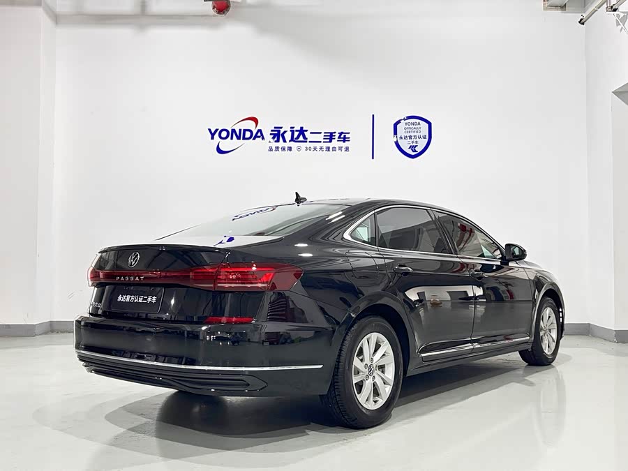 Volkswagen Passat 2024