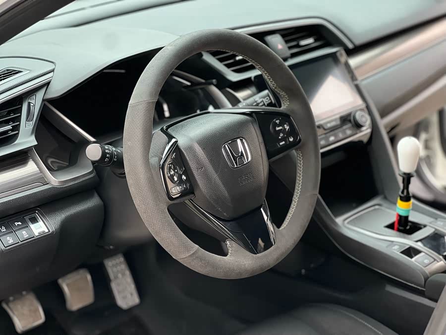 Honda Civic 2021 — фото 17