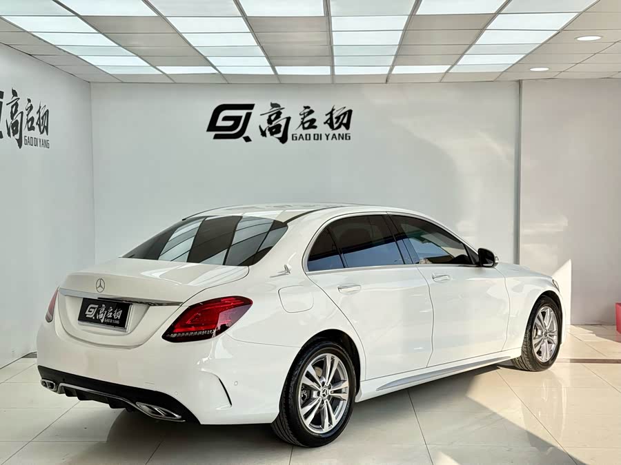 Mercedes-Benz C-Class 2020 — фото 27