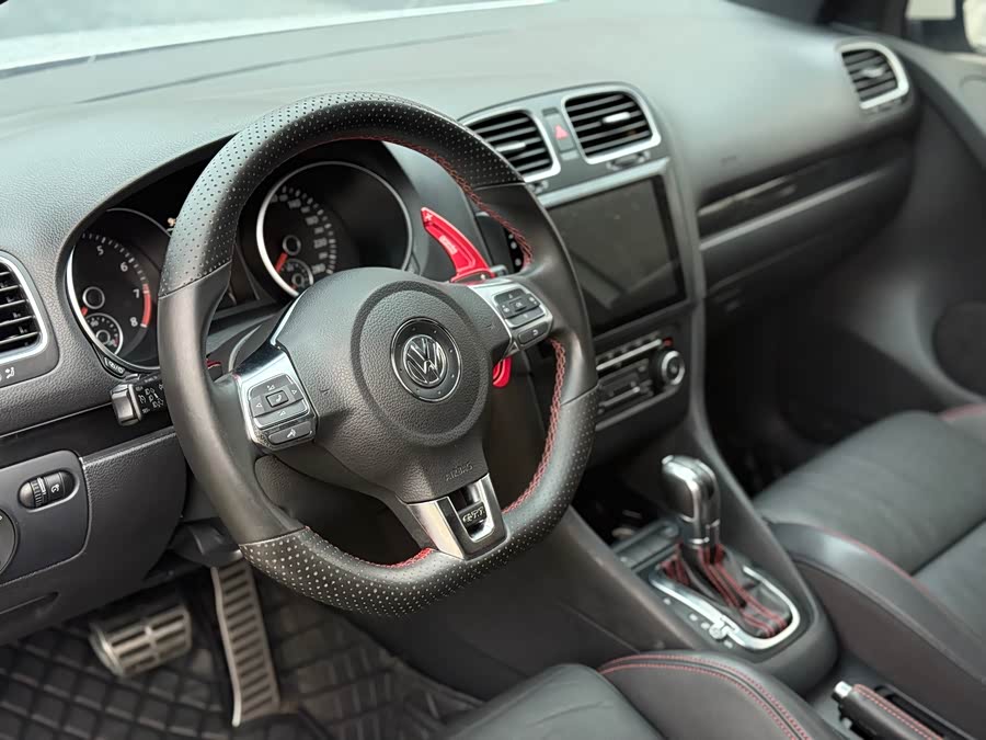 Volkswagen Golf GTI 2012