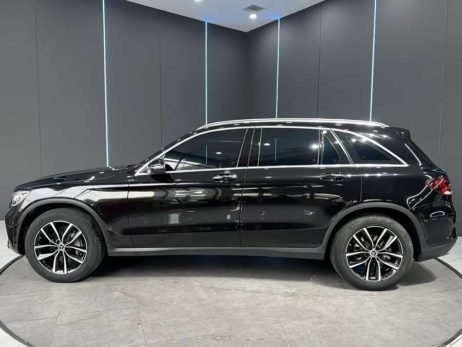 Mercedes-Benz GLC 2021