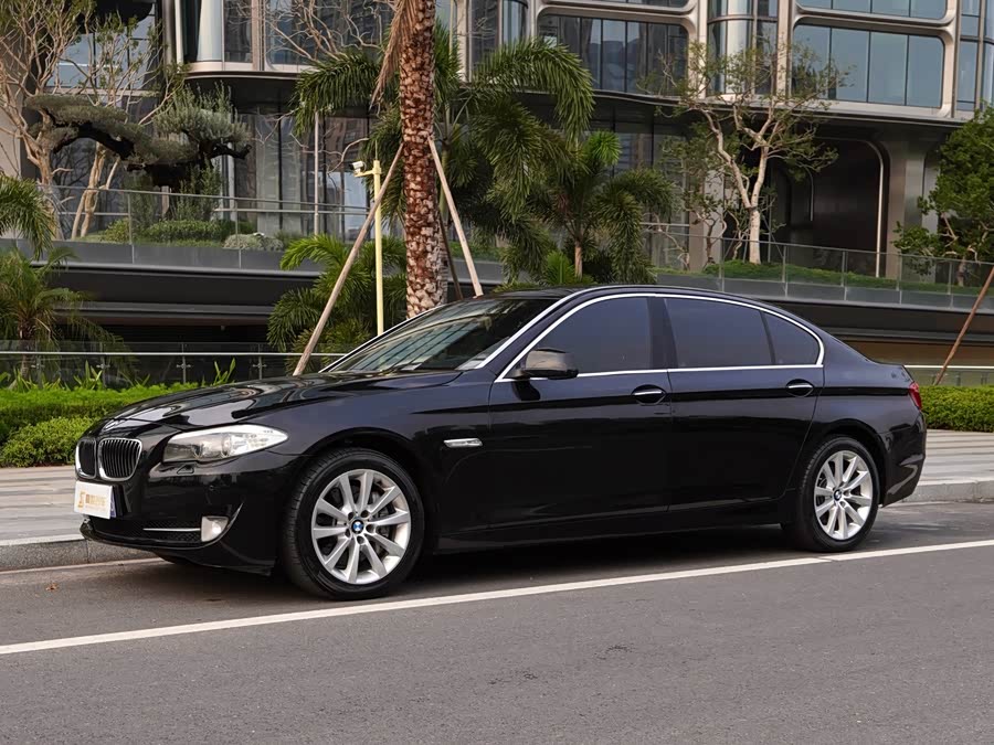 BMW 5 Series 2011