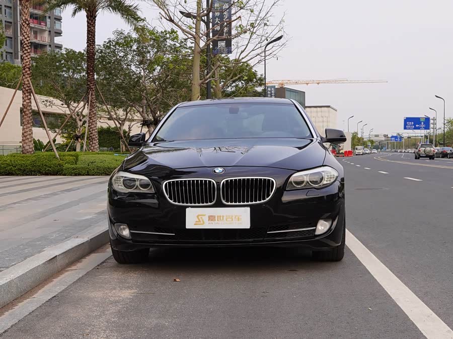 BMW 5 Series 2011