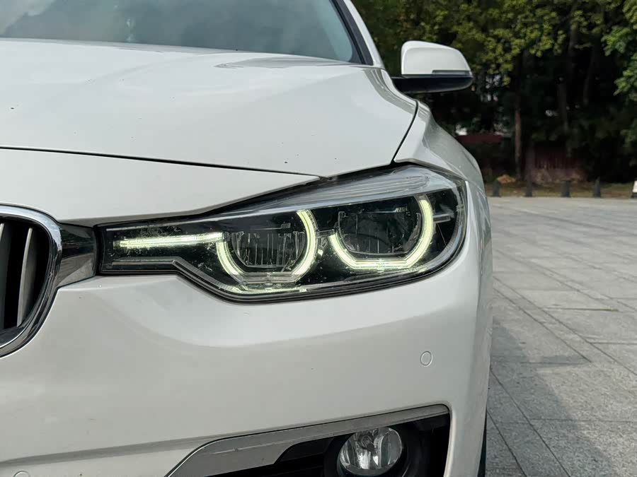 BMW 3 Series 2019
