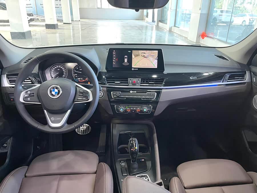 BMW X1 2022 — фото 9